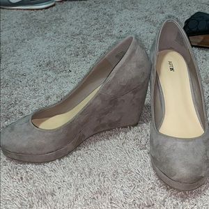 Grey or Dark Nude Suede wedges